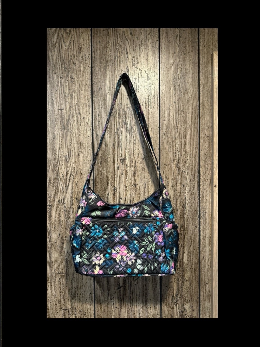 Lug Camper SE Crossbody Bag - Picture 2 of 5